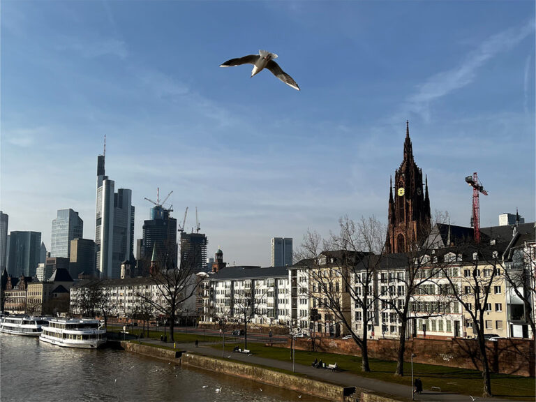 Frankfurt Expedition Mallorca Kaiserdom St. Bartholomaeus 768x576