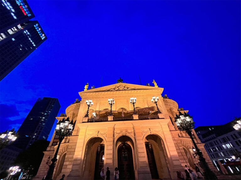 Frankfurt Main Expedition Mallorca Frankfurt Alte Oper 02 768x576