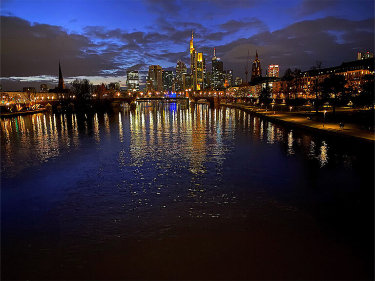 Frankfurt Main Expedition Mallorca Frankfurt Skyline 768x576